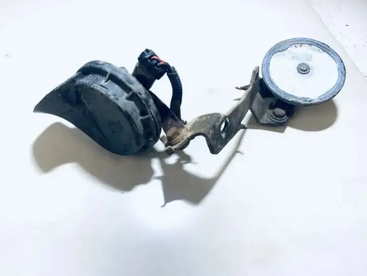 Opel Vectra B (1999 - 2002) a71335 Звуковой сигнал — фото 1