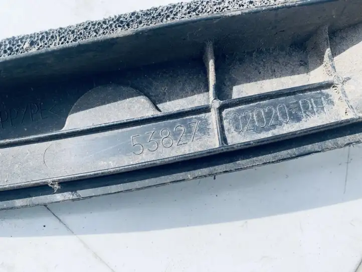 Toyota Corolla E120 E130 (2000 - 2004) 5382702020 Прочие внешние детали — фото 3
