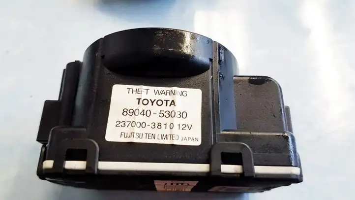 Lexus IS 220D-250-350 (2005 - 2010) 8904053030 Сирена сигнализации — фото 2