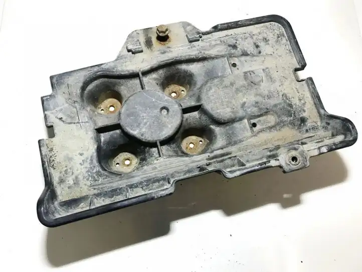 Skoda Octavia Mk1 (1U) (1996 - 2004) 1j0915333 Ящик аккумулятора — фото 2