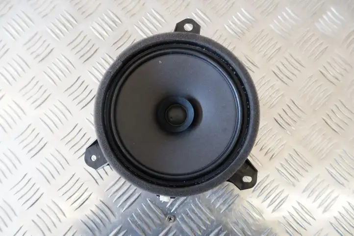 Toyota Yaris XP210 (2020 - ) 8616002B80 Динамики задних дверей — фото 6