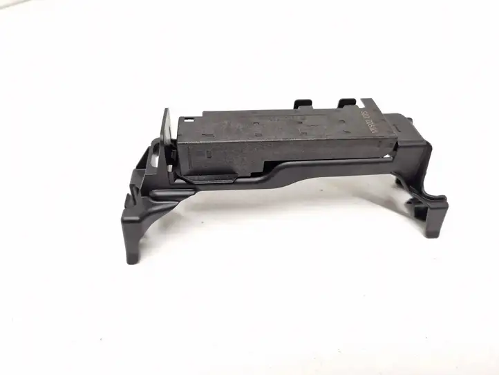 Audi A4 S4 B9 (2015 - 2019) 4M0907247A Антенна системы Keyless — фото 4