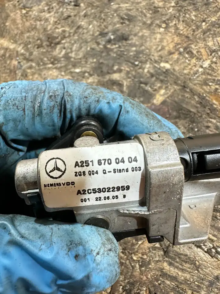Mercedes-Benz R W251 (2005 - 2013) A2516700404 Электродвигатель форточки — фото 6