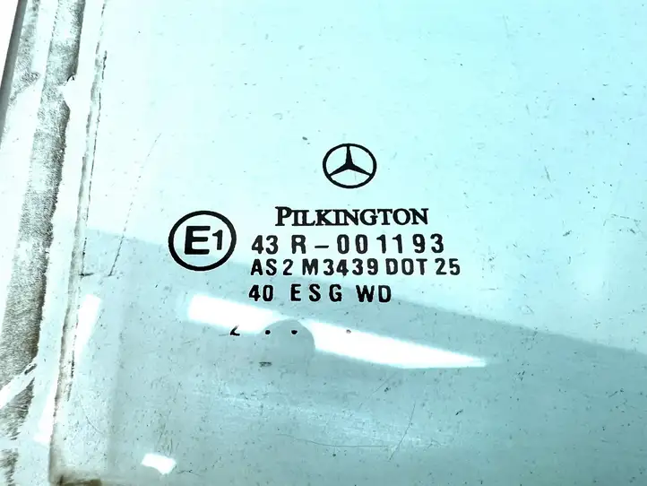 Mercedes-Benz C W203 (2000 - 2007) 43R001193 Стекло задней двери — фото 4
