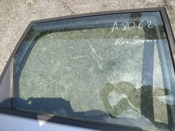 Renault Scenic II - Grand scenic II (2003 - 2006) Стекло задней двери — фото 1
