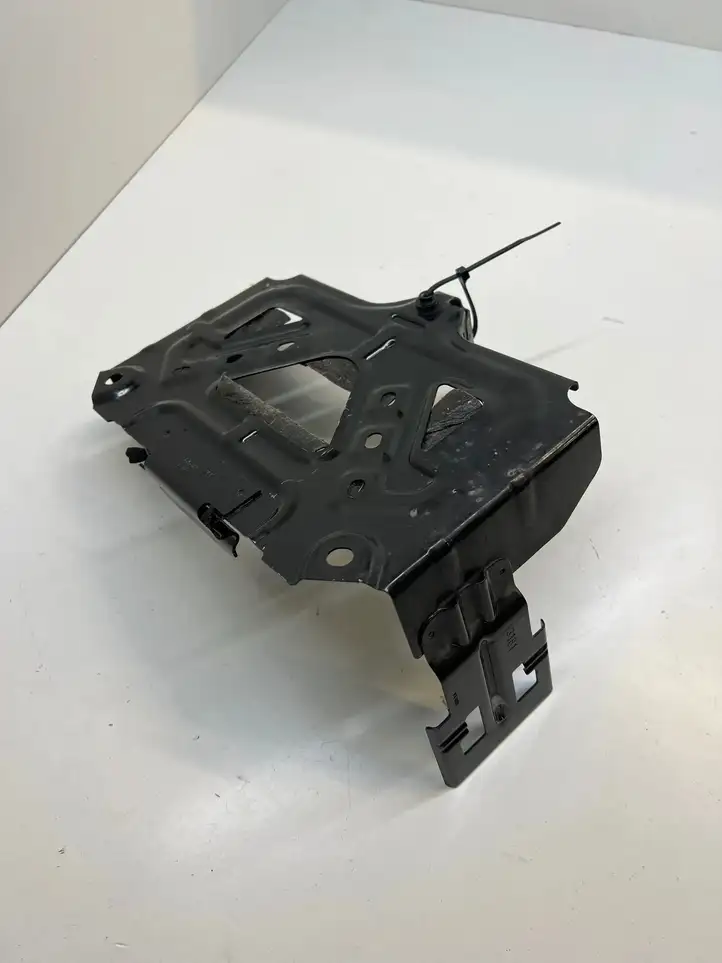 Mini Cooper Countryman R60 (2010 - 2016) 80892911 Держатель аккумулятора — фото 4