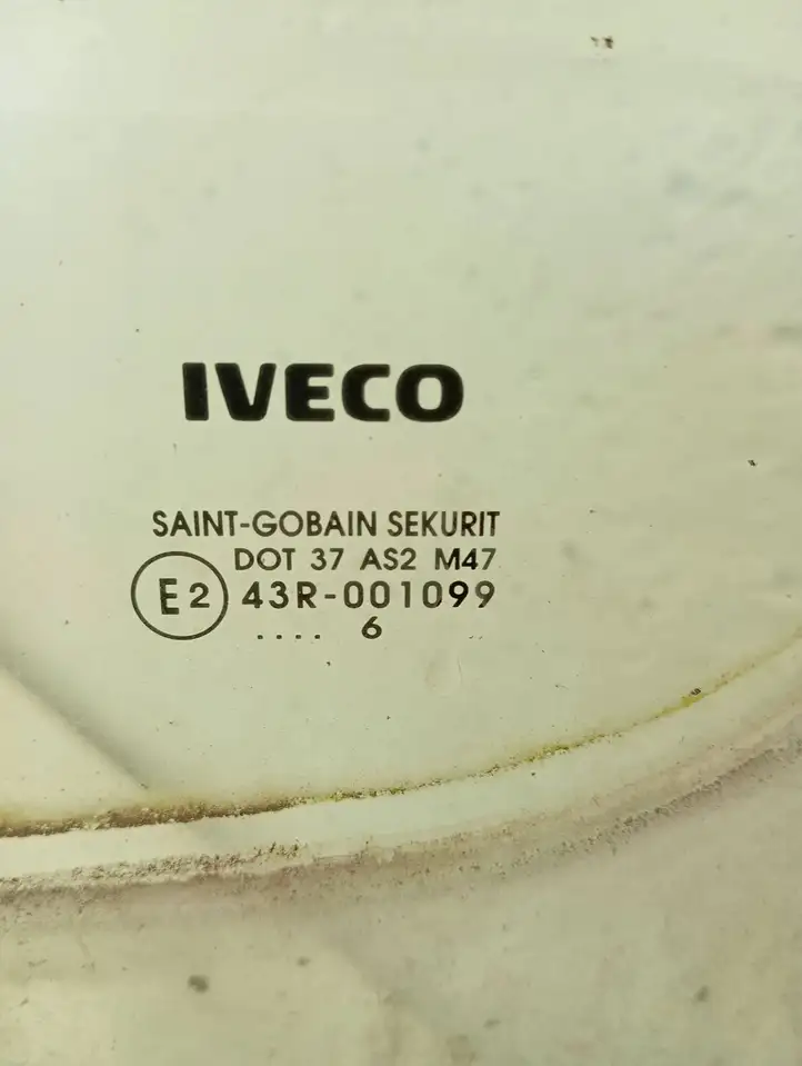 Iveco Daily Daily 35 - 40.10 (2001 - 2016) 43R001099 Стекло передней двери — фото 2