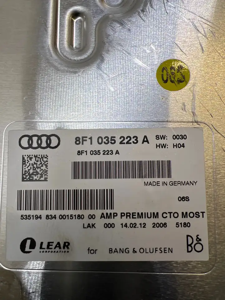 Audi A5 8T 8F (2011 - 2016) 8F1035223A Усилитель звука — фото 3