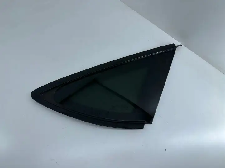 Audi A7 S7 4G (2014 - 2018) 4G8845300AD Заднее боковое стекло — фото 1