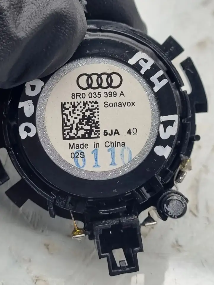 Audi A4 S4 B8 8K (2007 - 2011) 8R0035399A Твитер передней двери — фото 3