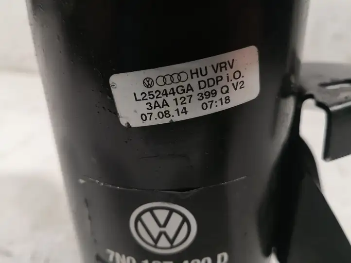 Volkswagen PASSAT B7 (2011 - 2014) 3AA127399Q Корпус топливного фильтра — фото 2