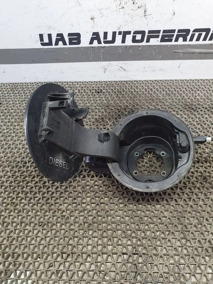 Kia Ceed (2015 - 2018) 81595A2000 Крышка топливного бака — фото 7