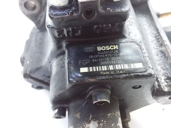Opel Vectra C (2002 - 2005) 0445010128 Топливный насос — фото 3