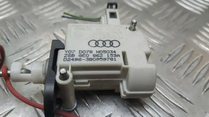 Audi A4 S4 B7 8E 8H (2004 - 2009) 8E0862153A Замок крышки топливного бака — фото 3