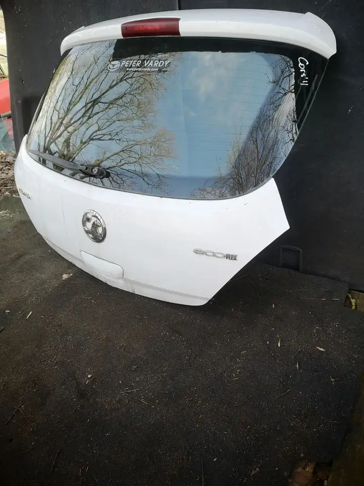 Opel Corsa D (2010 - 2014) Крышка багажника — фото 4
