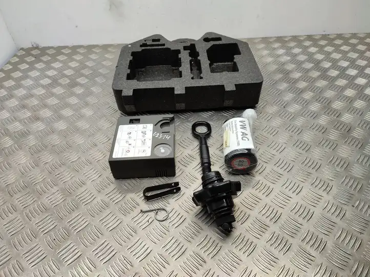 Seat Leon (5F) (2012 - 2019) 5F9012109A Комплект инструментов — фото 1