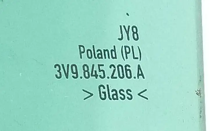 Skoda Superb B8 (3V) (2015 - 2023) 3V9845206A Стекло задней двери — фото 2