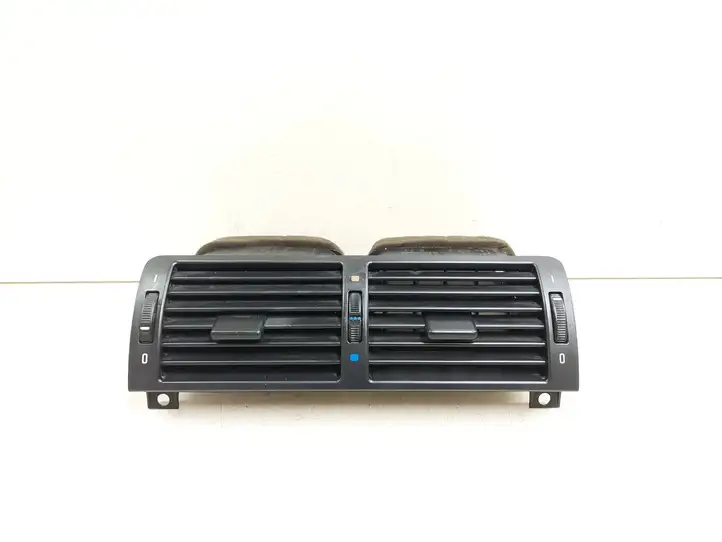 BMW 3 E46 (1998 - 2005) 8363199 Центральный воздушный дефлектор — фото 1