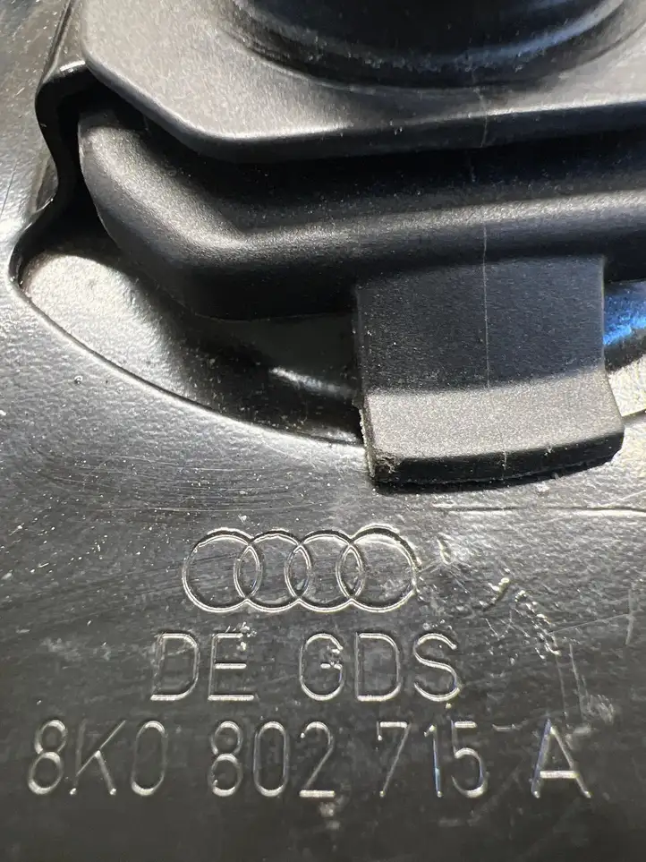 Audi A5 8T 8F (2011 - 2016) 8K0802715 Держатель аккумулятора — фото 5