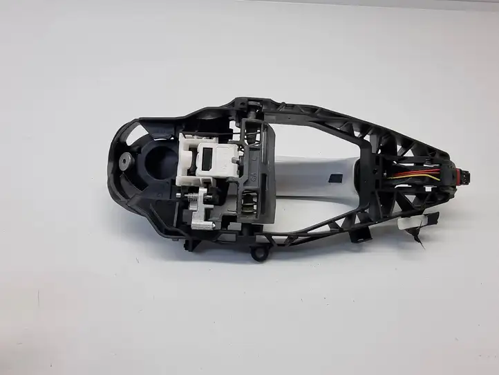 BMW 5 G30 G31 (2016 - ) 7401205 Наружная ручка задней двери — фото 5