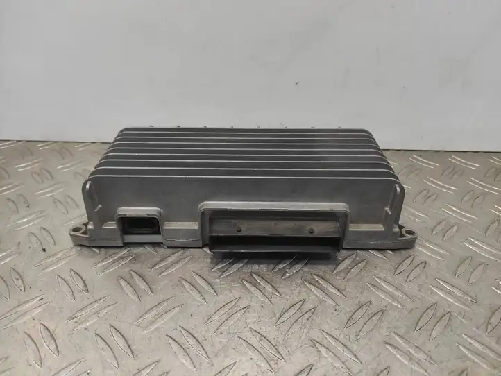 Audi A6 S6 C6 4F (2008 - 2011) 4F0035223K Усилитель звука — фото 1