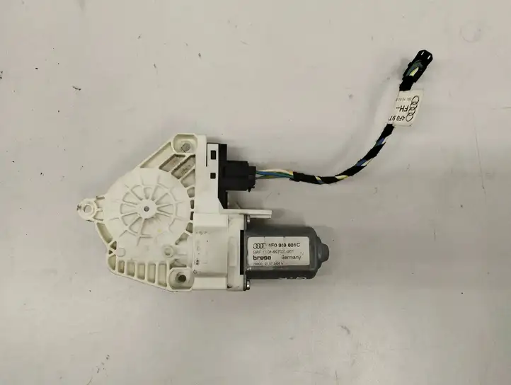 Audi A6 S6 C6 4F (2004 - 2008) 4F0959801C Стеклоподъемник задней двери — фото 1