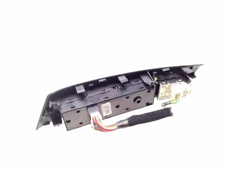 Hyundai ix35 (2013 - 2019) 935702Y2109P Кнопка стеклоподъемников — фото 2