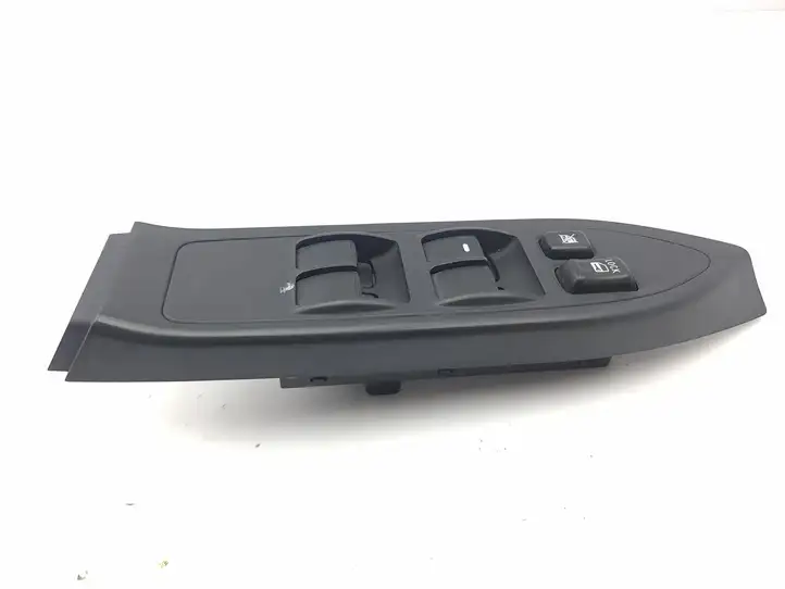 Mitsubishi Pajero (2006 - 2011) 8608A110 Кнопка стеклоподъемников — фото 4