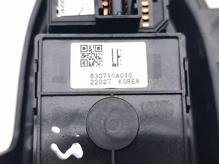 Toyota GT 86 (2012 - ) 83071CA010 Кнопка стеклоподъемников — фото 3