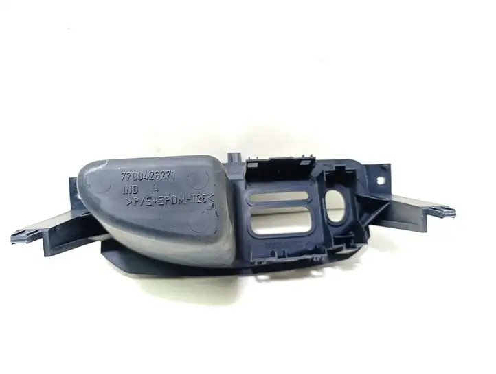 Renault Clio II (1998 - 2001) 7700426271 Прочие детали салона — фото 4