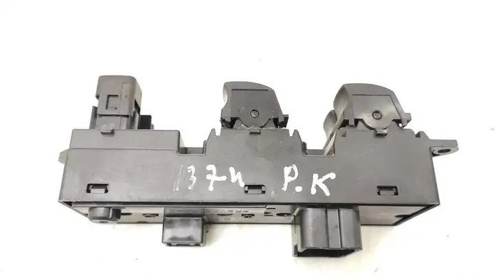 Mitsubishi Space Star (2012 - 2016) 8608A301 Кнопка стеклоподъемников — фото 6