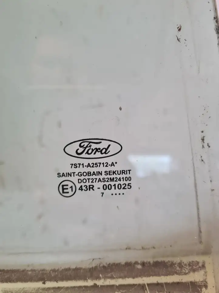 Ford Mondeo MK IV (2007 - 2014) 7S71A25712A Стекло задней двери — фото 2