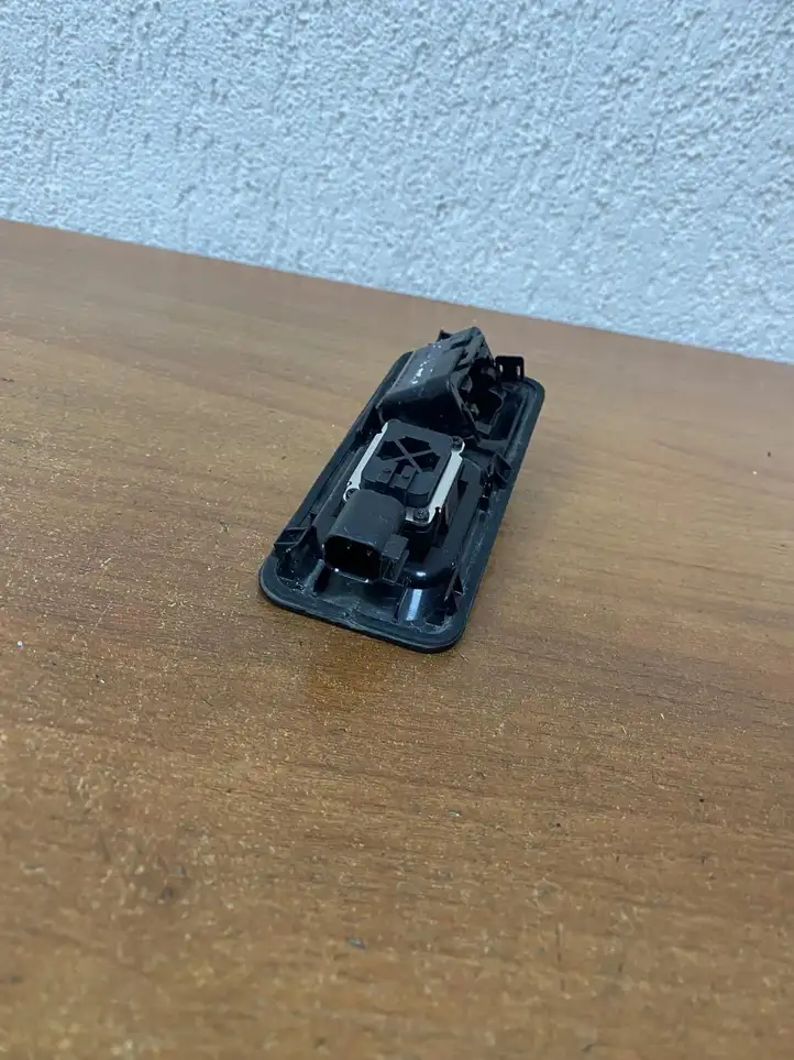 Jaguar XE (2014 - 2019) GX73432B10BB Прочие детали салона — фото 4