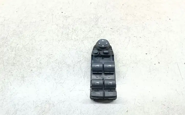 BMW 5 E60 E61 (2004 - 2010) 9122113 Кнопка стеклоподъемников — фото 1