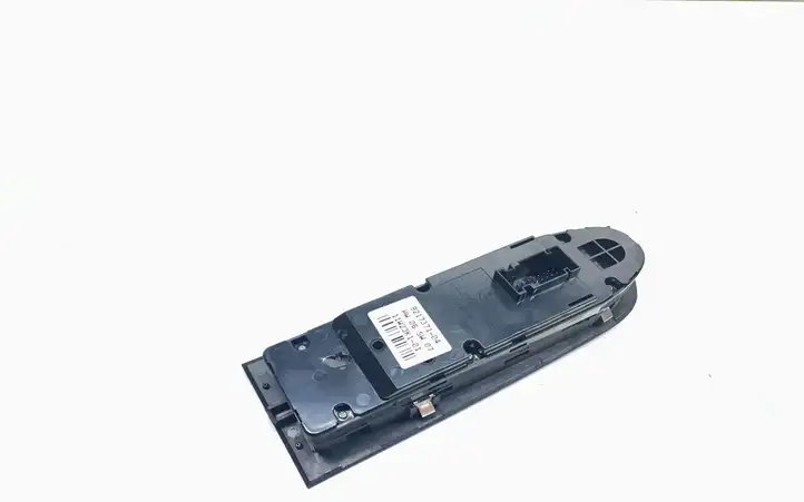 BMW 3 E92 E93 (2005 - 2014) 9217371 Кнопка стеклоподъемников — фото 2