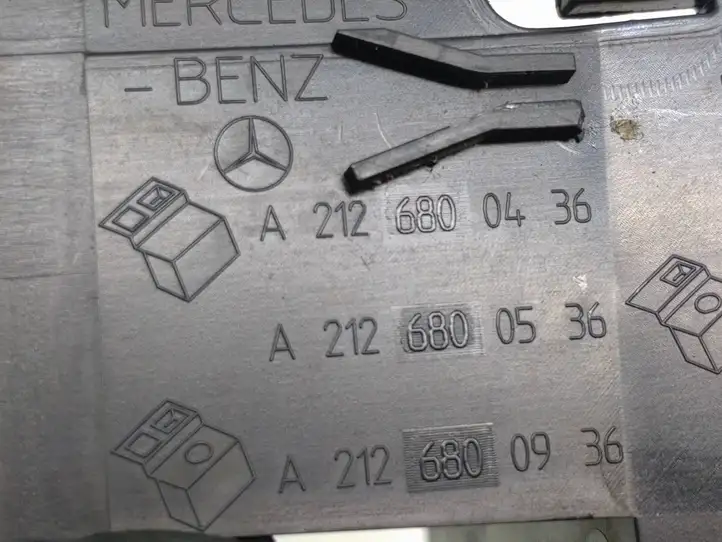 Mercedes-Benz E W212 (2009 - 2016) A2126800436 Прочие детали салона — фото 5