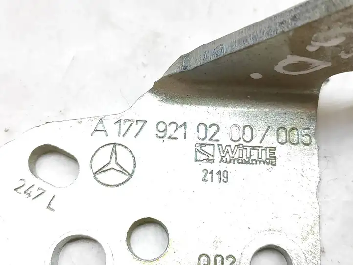 Mercedes-Benz A W177 (2018 - ) A1779210200 Прочие детали салона — фото 3