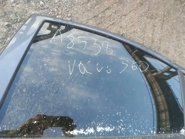 Volvo S60 (2000 - 2004) Стекло задней двери — фото 3
