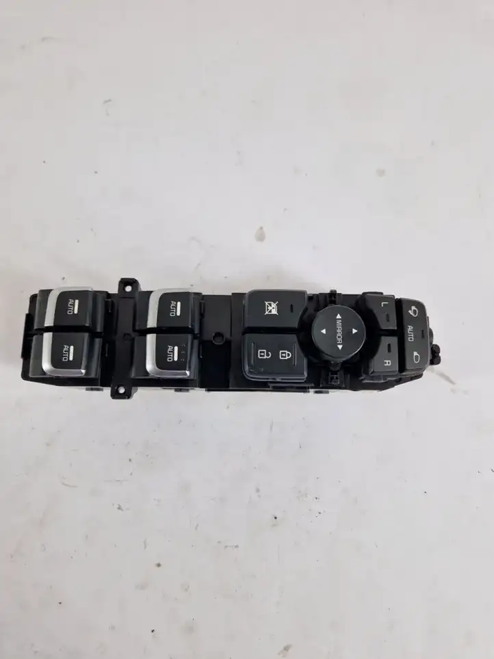 Kia Sorento (2014 - 2017) 299144825 Кнопка стеклоподъемников — фото 1