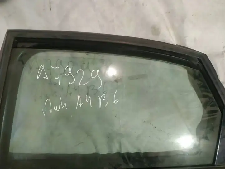 Audi A4 S4 B6 8E 8H (2000 - 2006) Стекло задней двери — фото 3