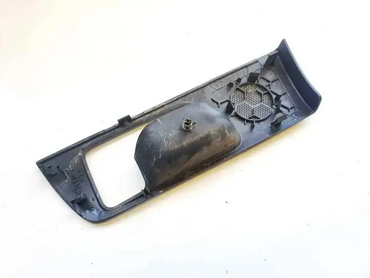Toyota Avensis T220 (2000 - 2003) 6761805040b Прочие детали салона — фото 4
