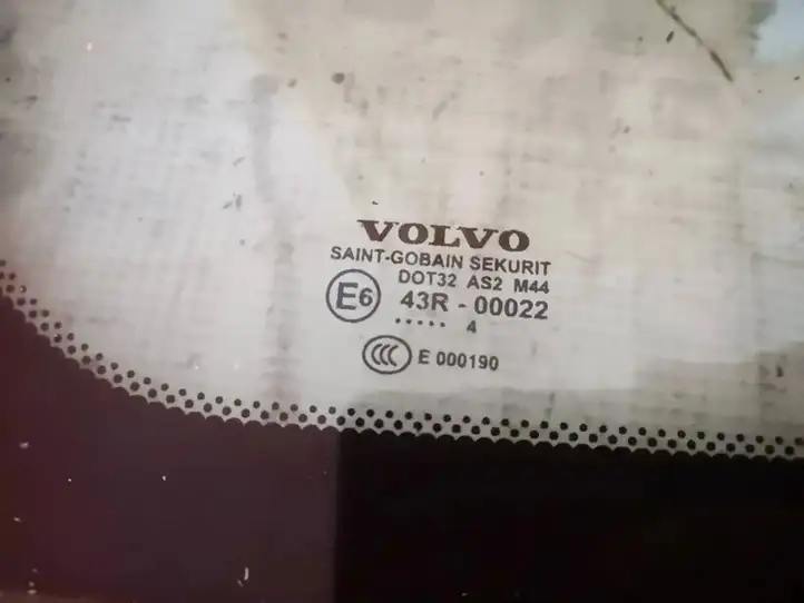 Volvo V50 (2004 - 2008) Заднее боковое стекло — фото 2