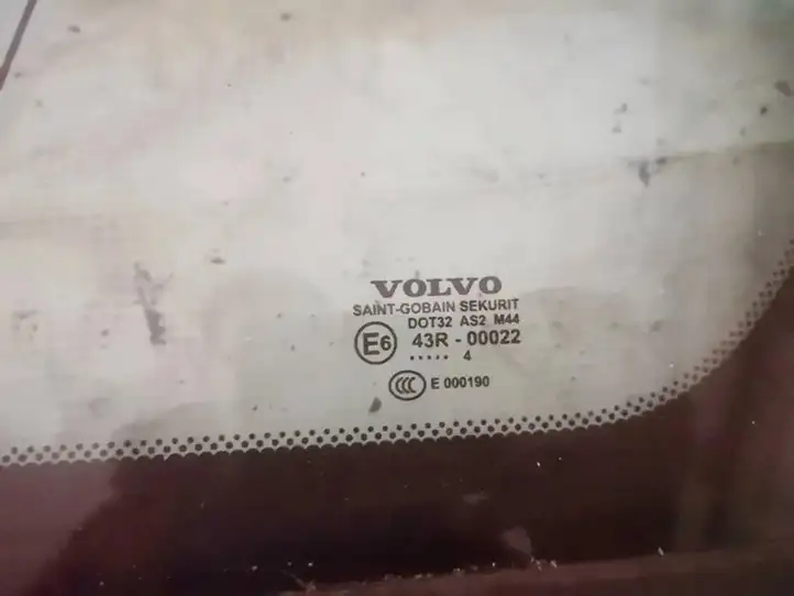 Volvo V50 (2004 - 2008) Заднее боковое стекло — фото 2