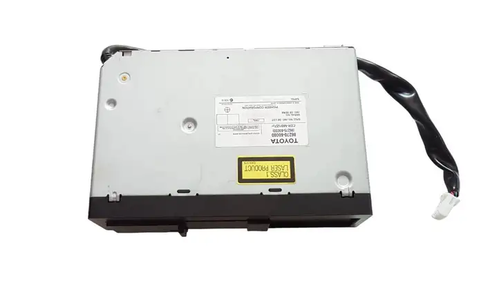 Toyota Land Cruiser (J120) (2002 - 2009) 8627060080 CD/DVD чейнджер — фото 5