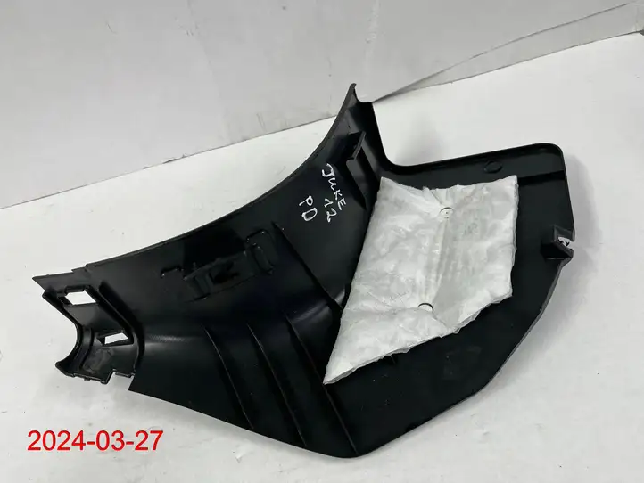 Nissan Juke I F15 (2010 - 2018) 66900-1KB1A Прочие детали салона — фото 3