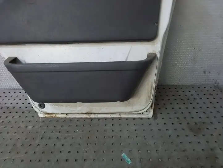 Ford Transit (2000 - 2006) Дверь — фото 2