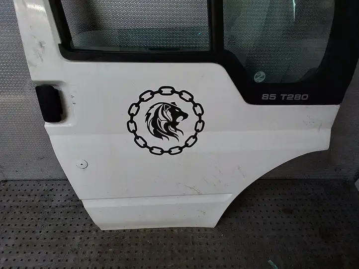 Ford Transit (2000 - 2006) Дверь — фото 3