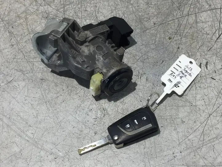 Toyota Auris E180 (2012 - 2018) 896610Z740 Комплект системы зажигания — фото 14