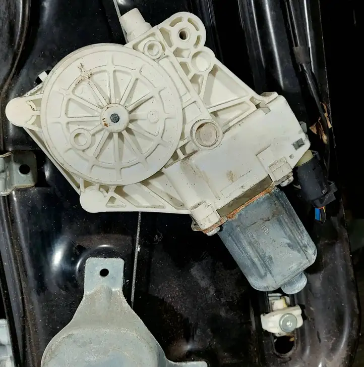 BMW 3 E92 E93 (2005 - 2014) 43R00022 Заднее боковое стекло — фото 4