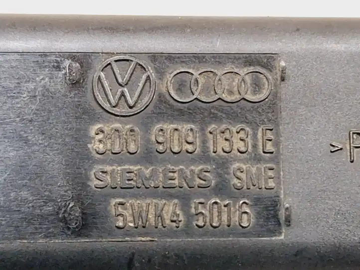 Audi A8 S8 D3 4E (2005 - 2007) 3D0909133E Антенна системы Keyless — фото 4